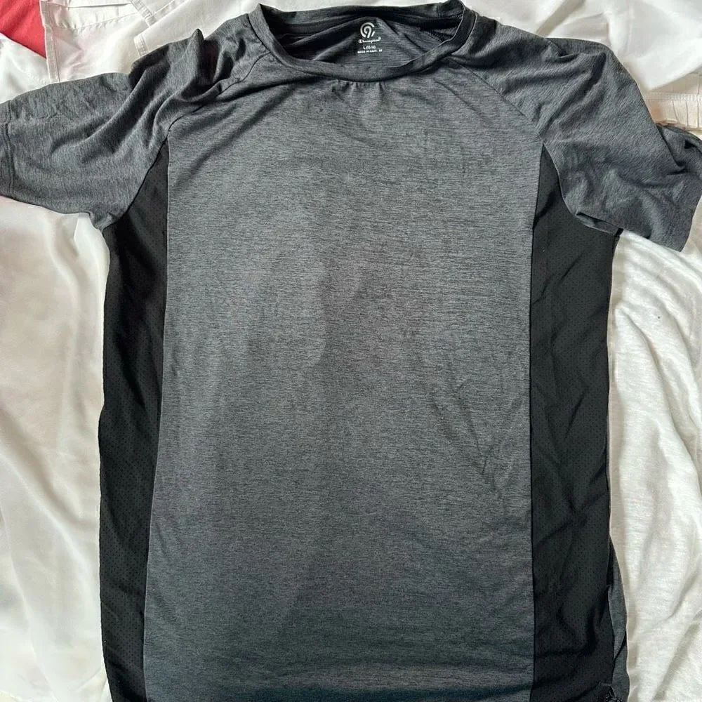 Champions boys performance T-shirt size 12